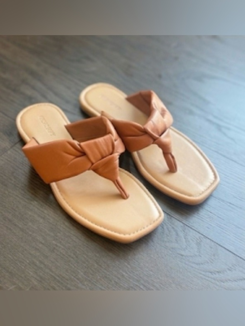 Women's Tan Knotted Thong Sandals - Lightweight Leather Summer Slip-Ons